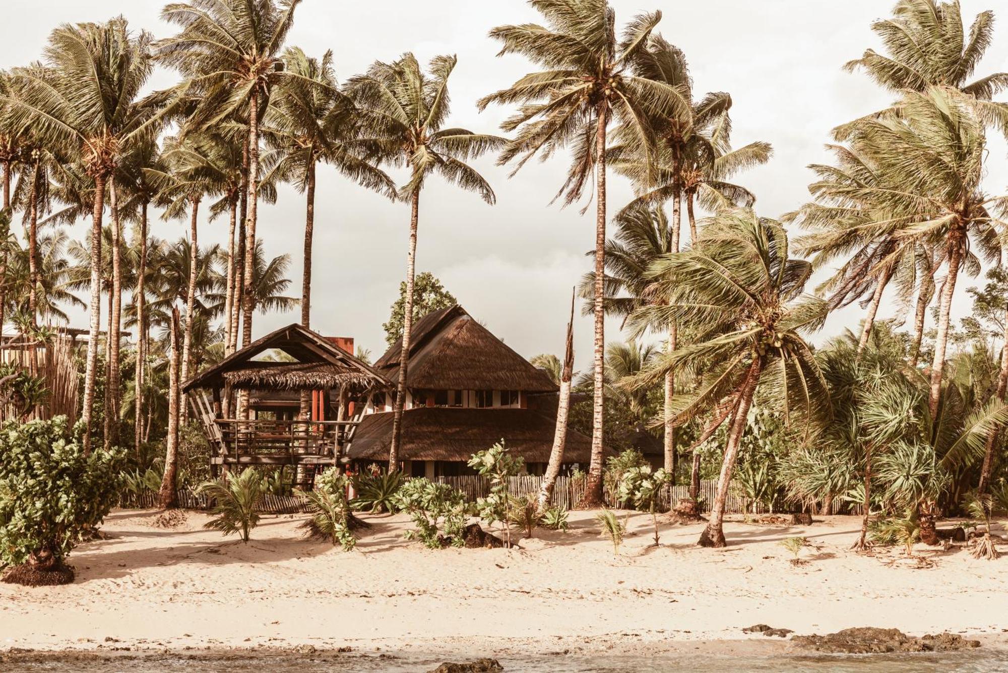 Alon Cloud9 Beach Front Catangnan Exterior foto